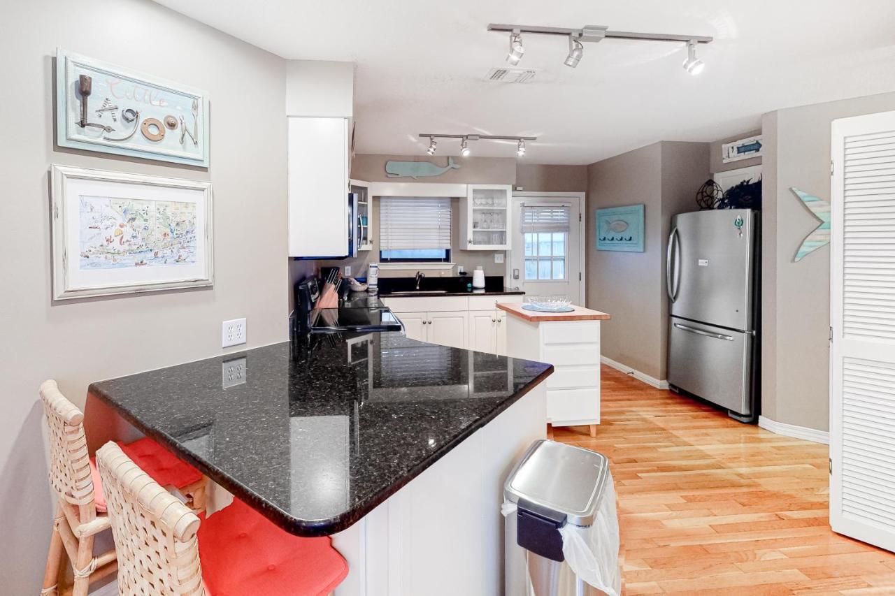 The Dugout By Meyer Vacation Rentals Gulf Shores Exteriör bild